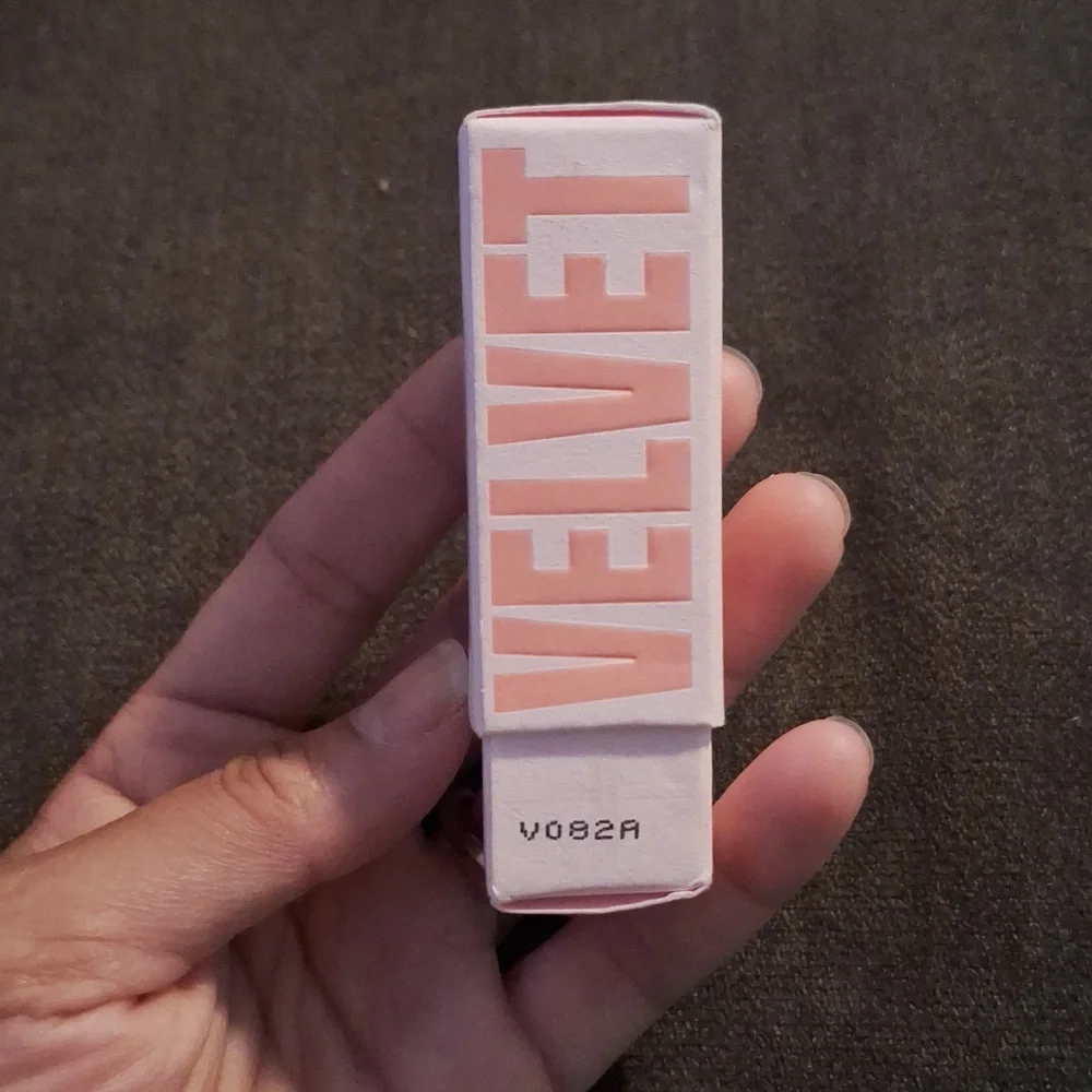 Jeffree Star Red Affiar Lipstick